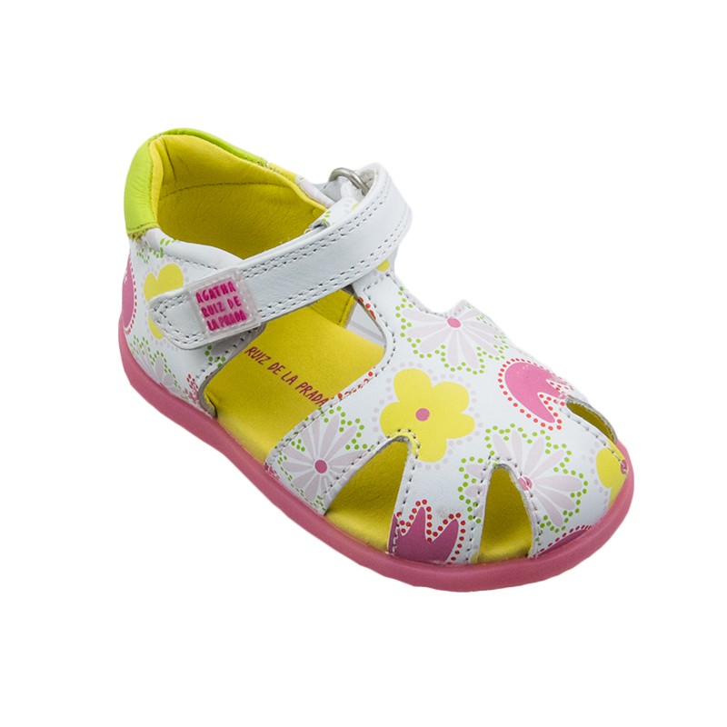 Agatha Ruiz De La Prada Κλειστο Πεδιλο Κοριτσι 192905 - ΛΕΥΚΟ-MULTI Agatha Ruiz De La Prada Κλειστο Πεδιλο Κοριτσι 192905 - ΛΕΥΚΟ-MULTI