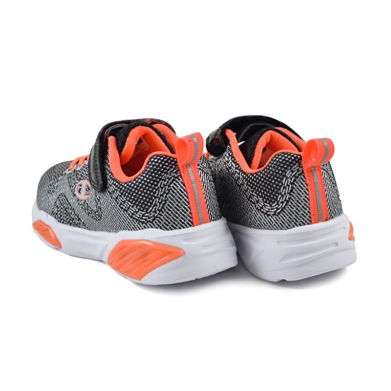 Champion Αθλητικό Παπούτσι Κορίτσι Wave G Ps S31773-KK001 - ΜΑΥΡΟ-ΑΣΗΜΙ Champion παιδικό αθλητικό παπούτσι για κορίτσια που αγαπούν τα σπορ!