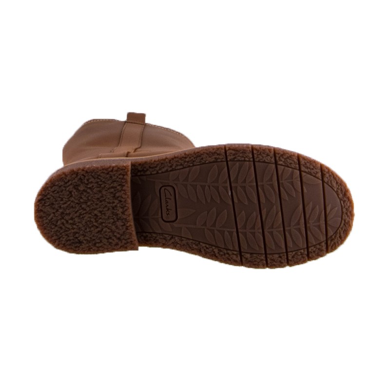 Clarks Μποτα Κοριτσι Tildy Grace Inr 26127007 - ΤΑΜΠΑ CLARKS ΜΠΟΤΑ ΚΟΡΙΤΣΙ TILDY GRACE INR, σε ταμπά, με φερμουάρ στο πλάι, δερμάτινη, με ανατομικό πάτο και λαστιχένια αντιολισθητική σόλα.