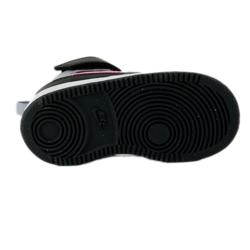 Nike Μποτακι Casual Κοριτσι 653694 065 - ΜΑΥΡΟ Αθλητικό μποτάκι για κορίτσια της εταιρείας NIKE σε μαύρο χρώμα με φούξια και γκρι λεπτομέρειες.