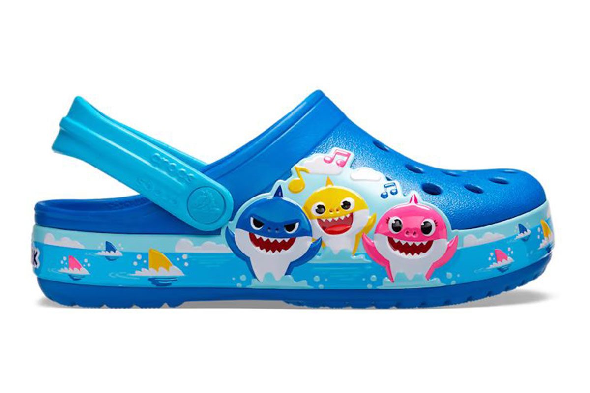 ΠΑΙΔΙΚΑ ΣΑΜΠΟ CROCS BABY SHARK CLOG T 207066-4JL PACIFIC ΠΑΙΔΙΚΑ ΣΑΜΠΟ CROCS BABY SHARK CLOG T 207066-4JL PACIFIC