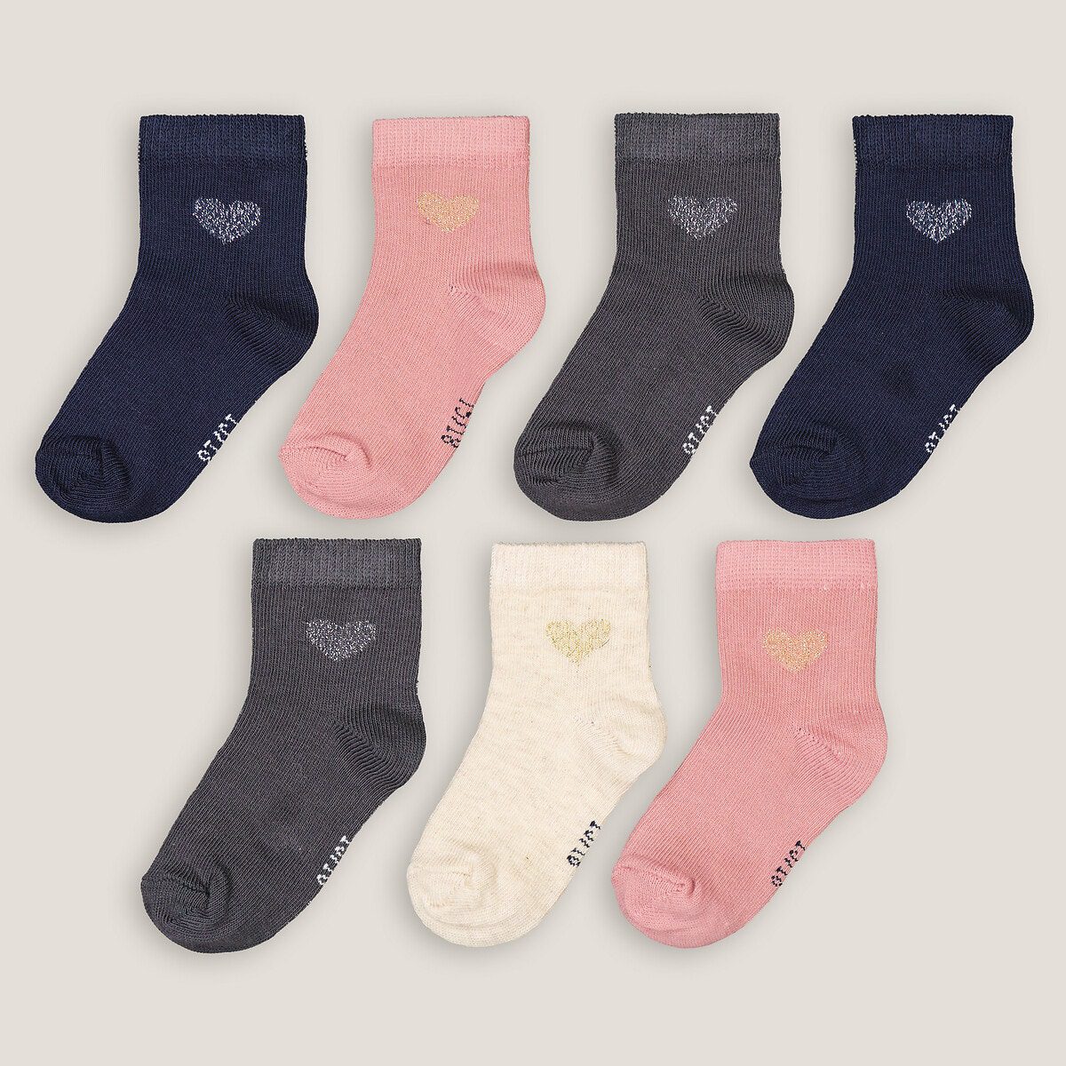 Σετ 7 ζευγάρια κάλτσες με σχέδιο καρδιά Διαφορα Χρωματα Σετ 7 ζευγάρια κάλτσες με σχέδιο καρδιά Διαφορα Χρωματα