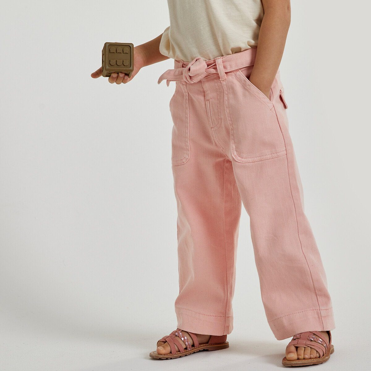 Φαρδύ παντελόνι με ζώνη Ροζ