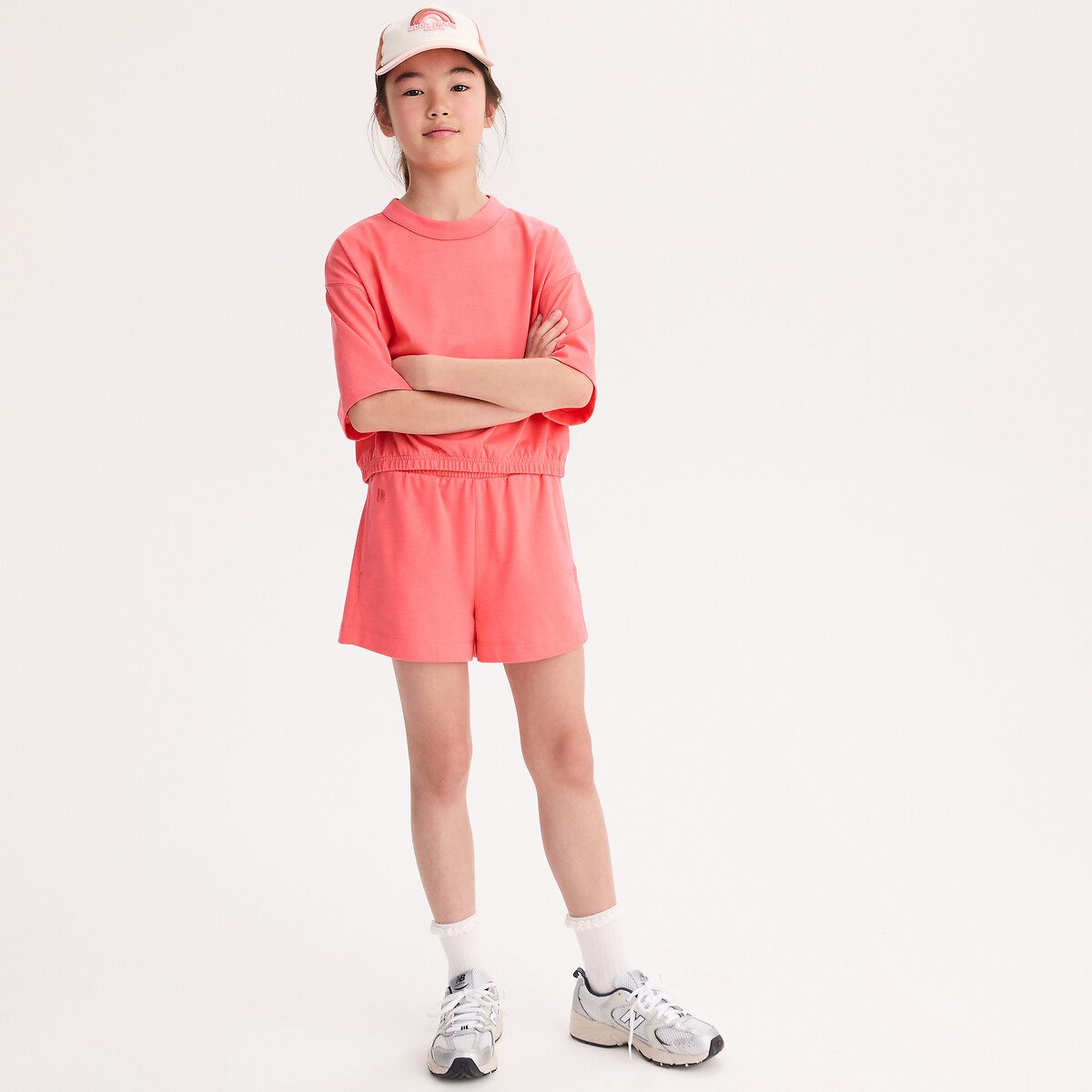 Ελαστικό μπλουζάκι με στρογγυλή λαιμόκοψη και κοντά μανίκια Ροζ