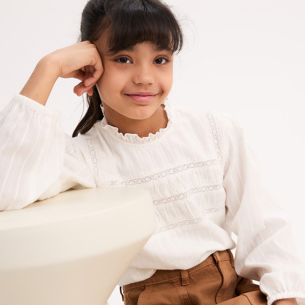 Μπλούζα με βικτωριανό γιακά Μπεζ