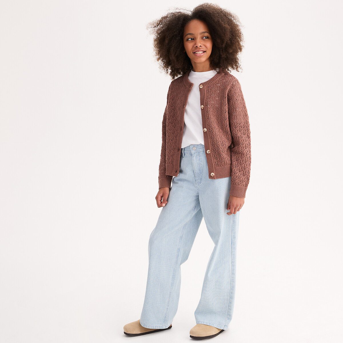 Πλεκτή ζακέτα με διάτρητο σχέδιο Καφε