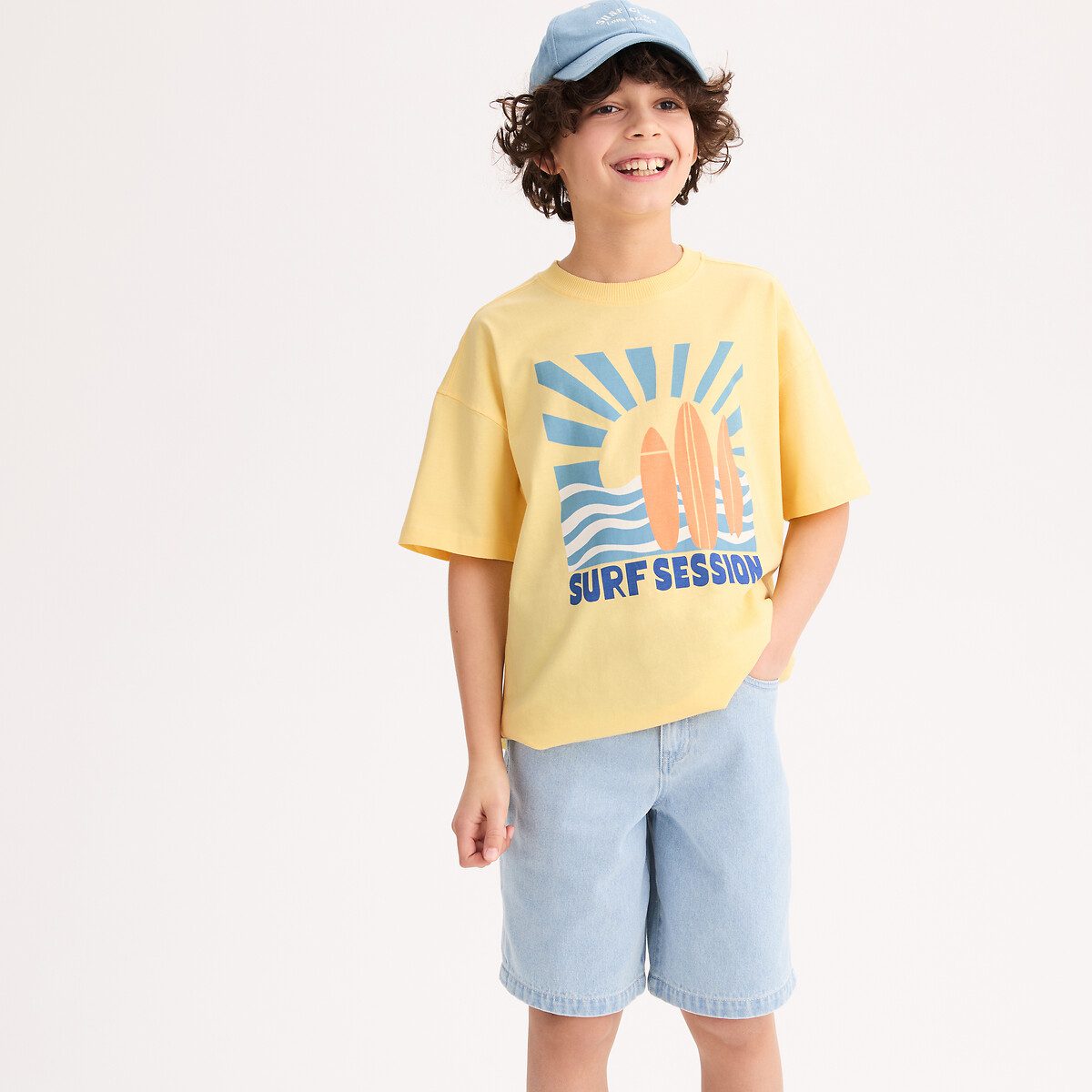 Oversized T-shirt με στρογγυλή λαιμόκοψη και κοντά μανίκια Κιτρινο