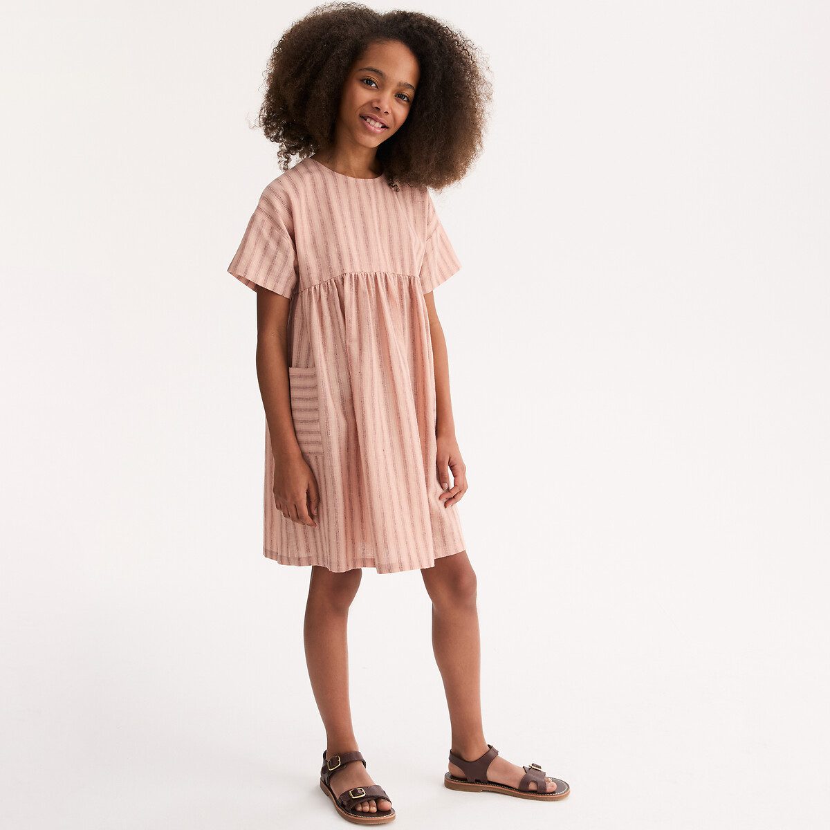 Ριγέ φόρεμα με κοντά μανίκια Διαφορα Χρωματα